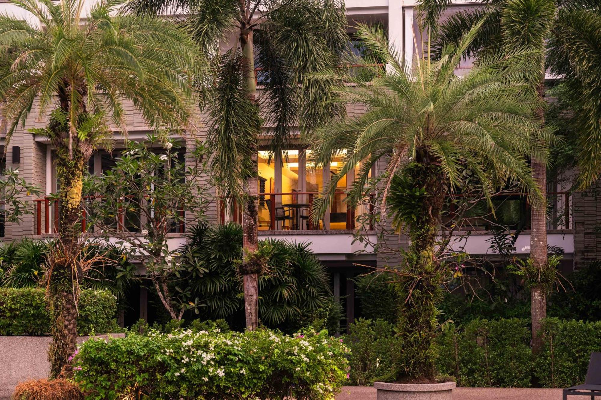 Beachfront Luxury 2 Bdr Apartment By Indreams, Naithon Beach Exterior photo