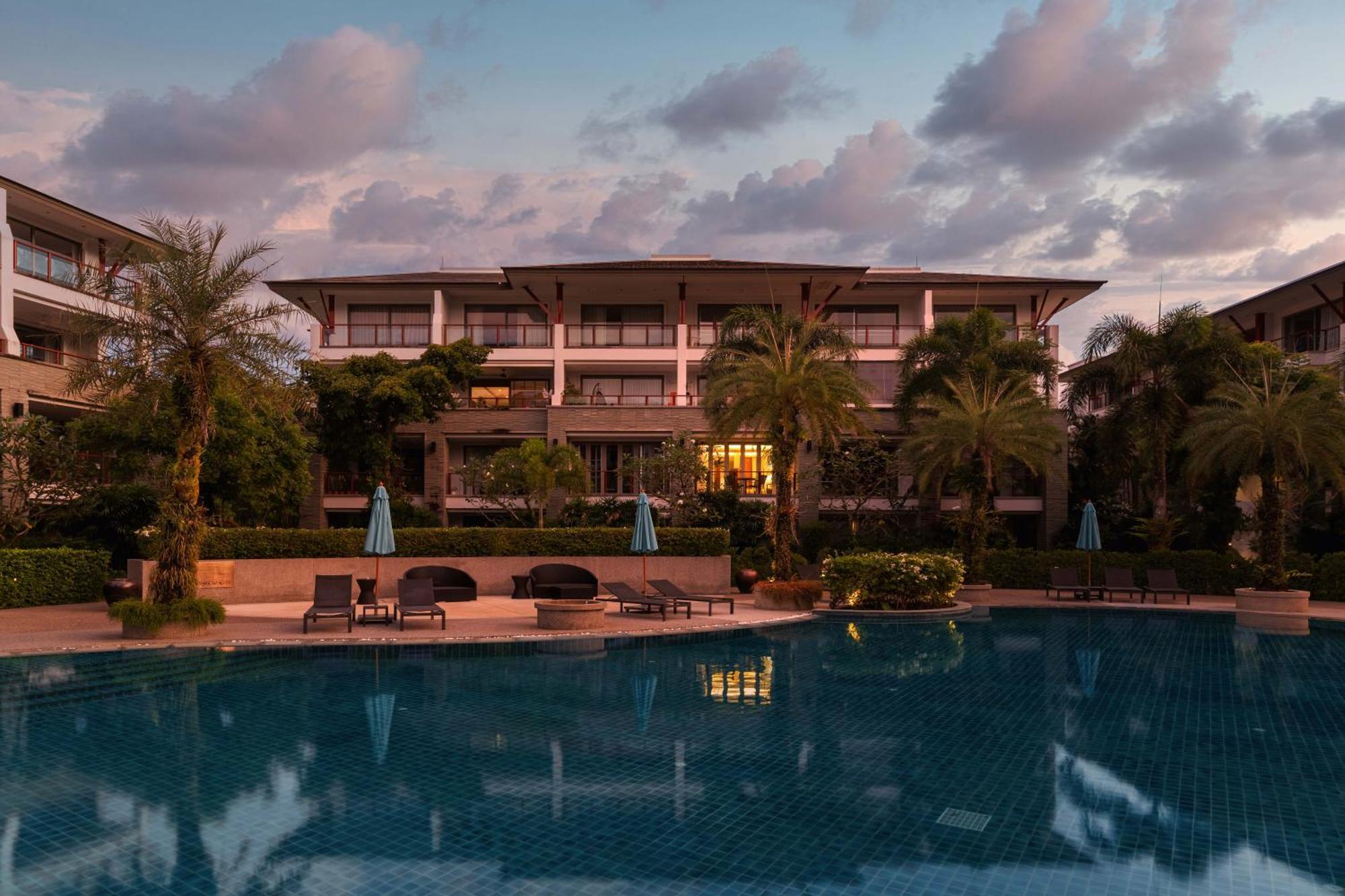 Beachfront Luxury 2 Bdr Apartment By Indreams, Naithon Beach Exterior photo